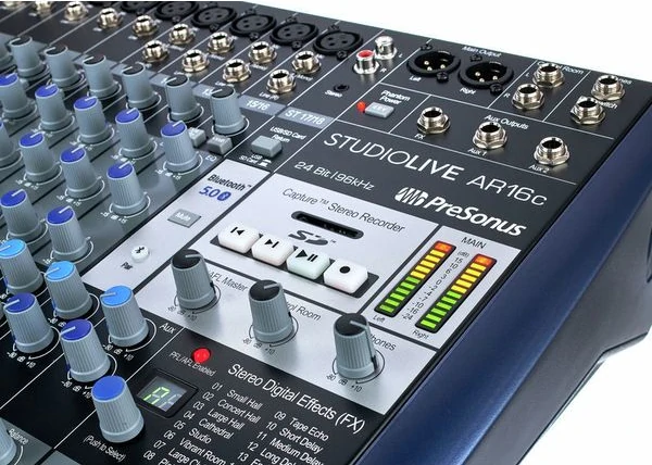 Yamaha clavinova pf p-100 Digital Piano Mixer Presonus StudioLive AR16c